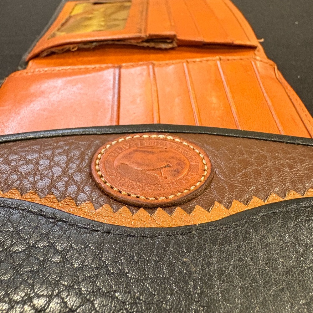 🍀Dooney & Bourke Vintage AWL Duck Logo Wallet - Picture 11 of 11